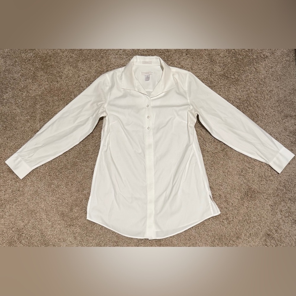 Chico’s White Button Down Dress Shirt Size 0 (US Size Small 4/6) Hidden Buttons